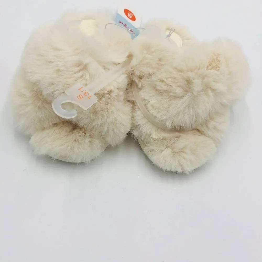 Brand New Cat & Jack Faux Fur Slippers For‎ Kids Size 13/1 (Small)